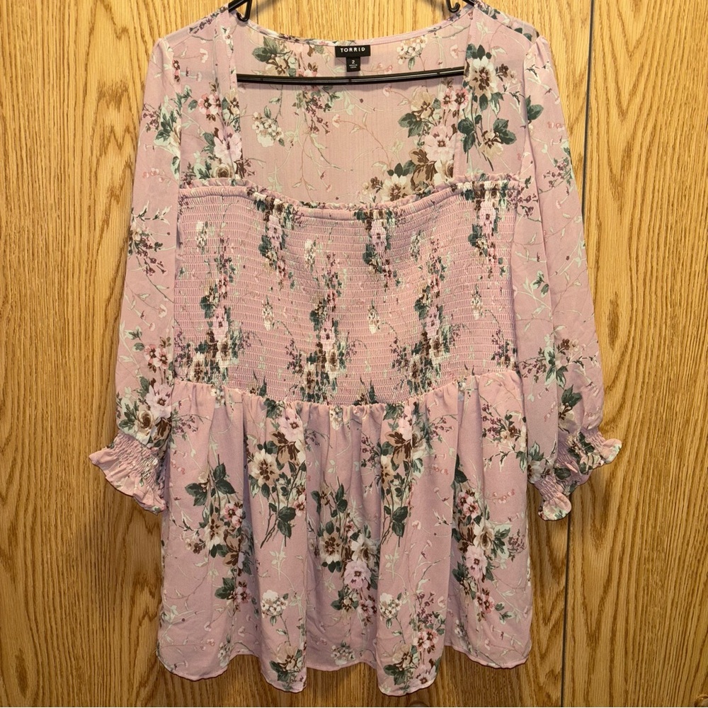 Torrid Plus Size 2 Pink Floral Smocked Babydoll Blouse Boho Cottagecore